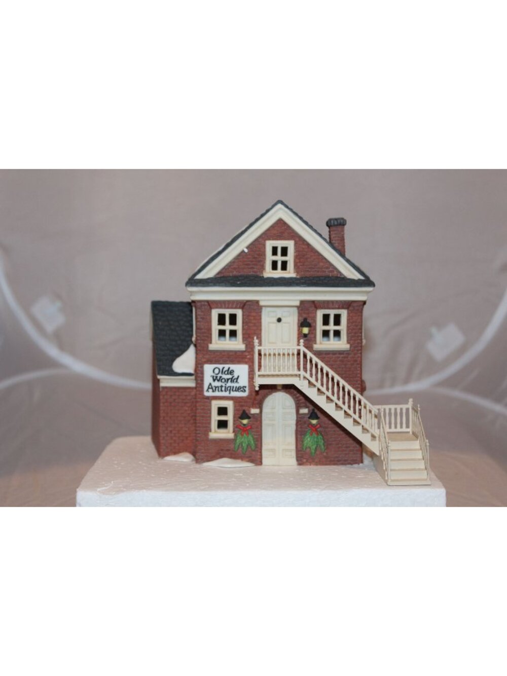 Dept 56 Disney Village - Olde World Antiques I